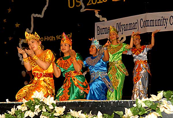 Burmese Dancers